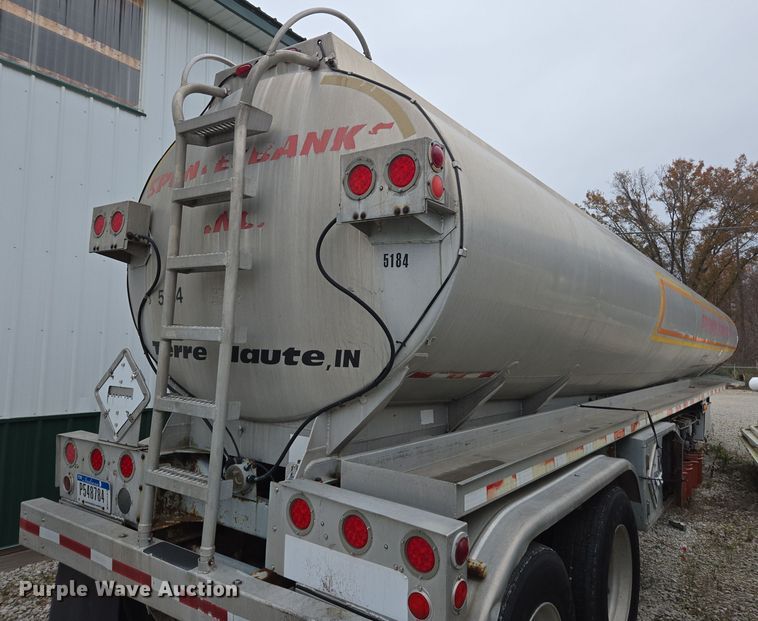 image for item DX1628 1984 Custom Trailers tank trailer
