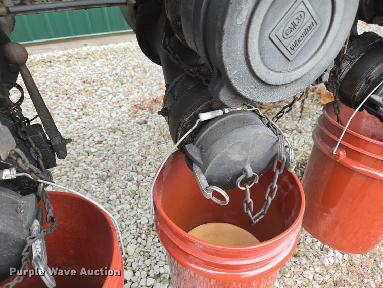 image for item DX1628 1984 Custom Trailers tank trailer