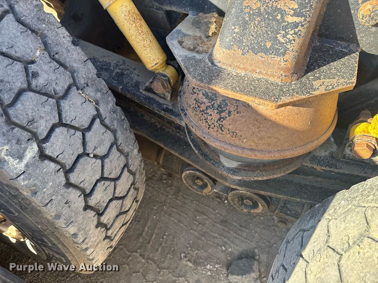 image for item DX3942 1998 Western Star 4964F semi truck