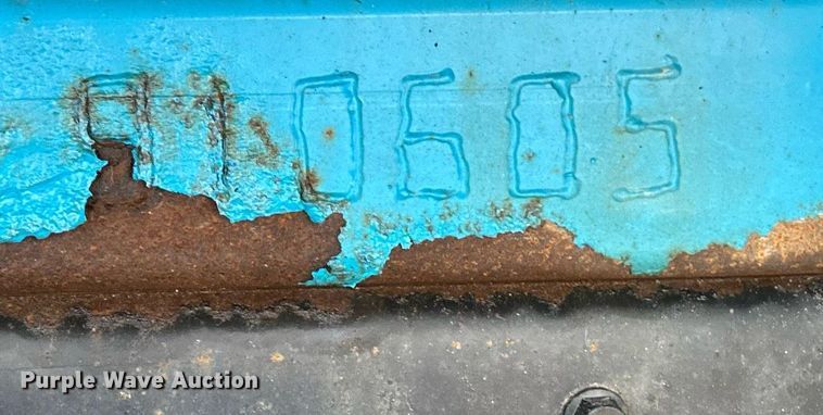 image for item EG7113 2006 Freighltiner Business Class M2 refuse truck