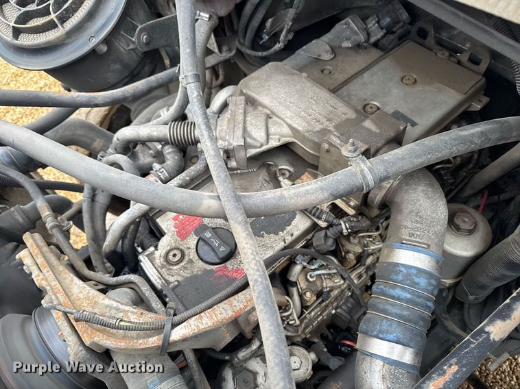 image for item EG7114 2006 Freightliner Business Class M2 refuse truck