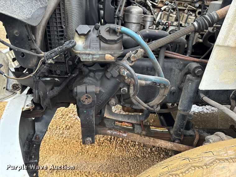 image for item EG7114 2006 Freightliner Business Class M2 refuse truck