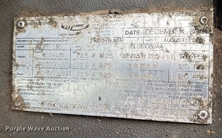 image for item EG7114 2006 Freightliner Business Class M2 refuse truck