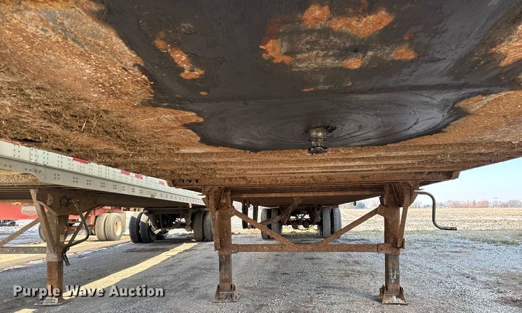 image for item EG7150 2001 Wabash dry van trailer