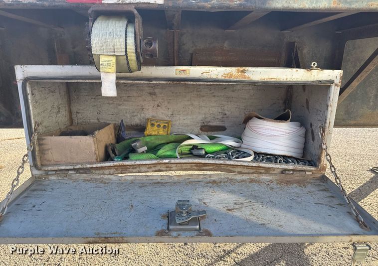 image for item EG7982 1999 Fontaine Trailer Co EFTW-5-8046SLWK flatbed trailer