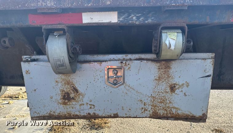 image for item EG7982 1999 Fontaine Trailer Co EFTW-5-8046SLWK flatbed trailer