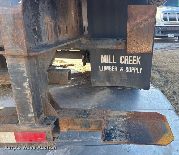 image for item EG7982 1999 Fontaine Trailer Co EFTW-5-8046SLWK flatbed trailer