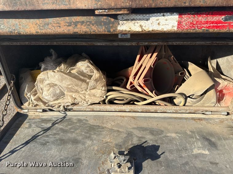 image for item EG7982 1999 Fontaine Trailer Co EFTW-5-8046SLWK flatbed trailer