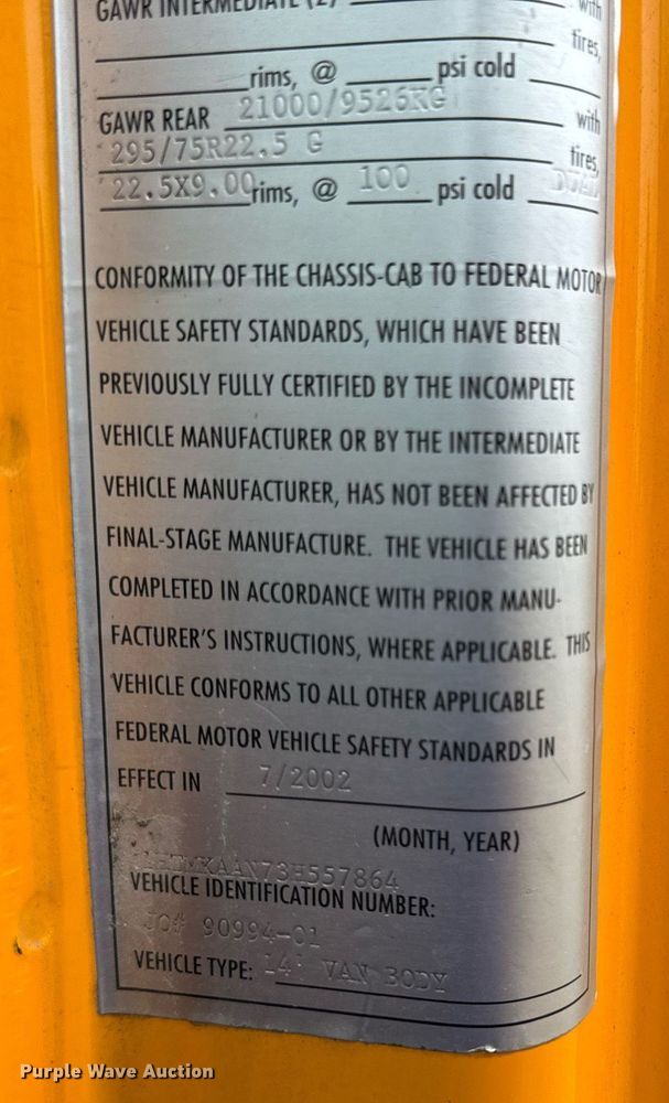 image for item EH7170 2003 International 4400 box truck