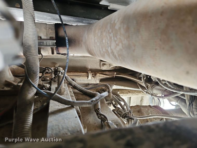 image for item EI8784 2004 Kenworth T800 dump truck