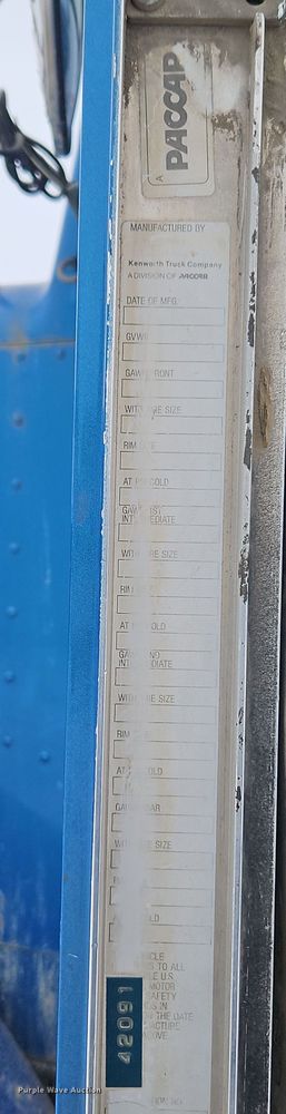 image for item EI8784 2004 Kenworth T800 dump truck