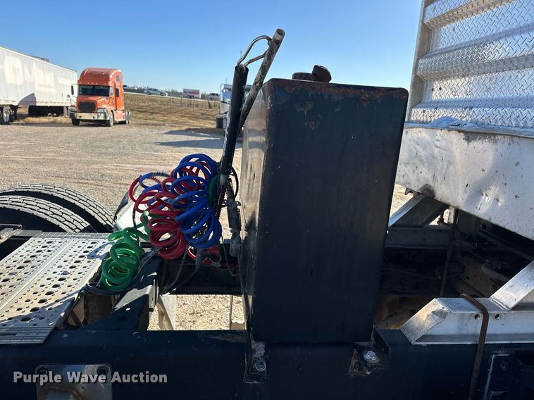 image for item EJ5322 1991 Kenworth W900 semi truck