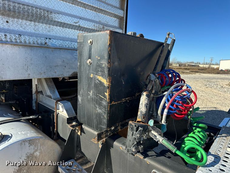 image for item EJ5322 1991 Kenworth W900 semi truck