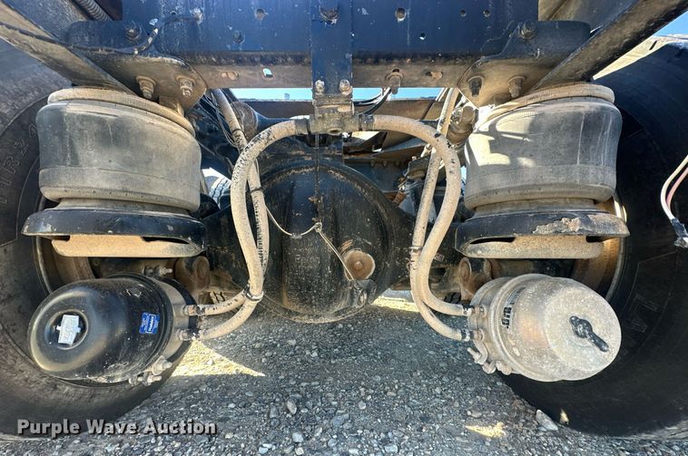 image for item EJ5322 1991 Kenworth W900 semi truck