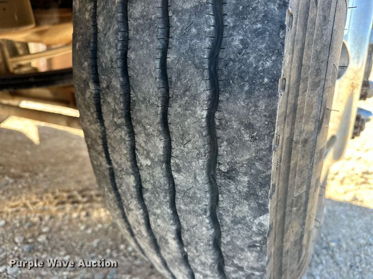 image for item EJ5322 1991 Kenworth W900 semi truck