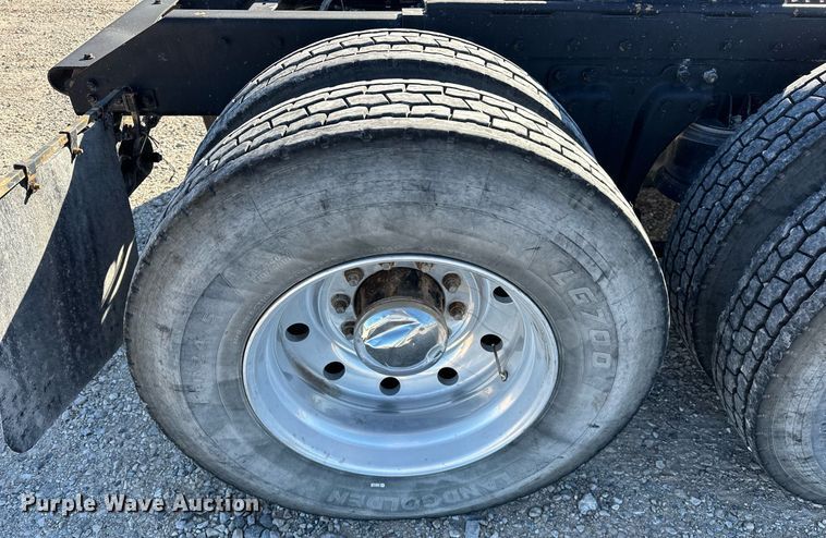 image for item EJ5322 1991 Kenworth W900 semi truck