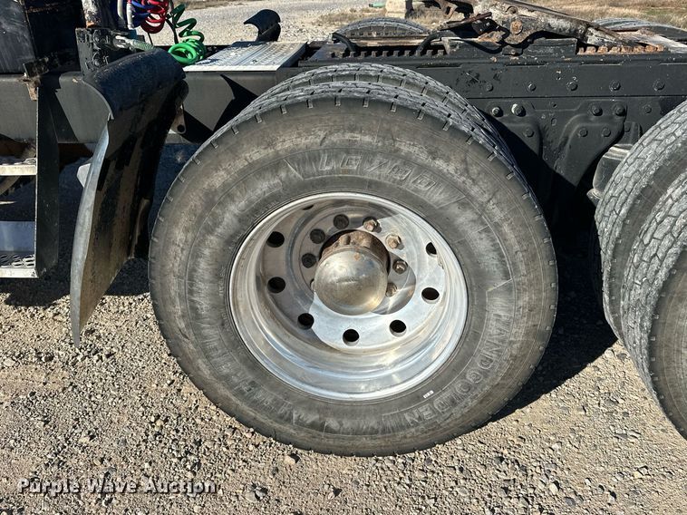 image for item EJ5322 1991 Kenworth W900 semi truck