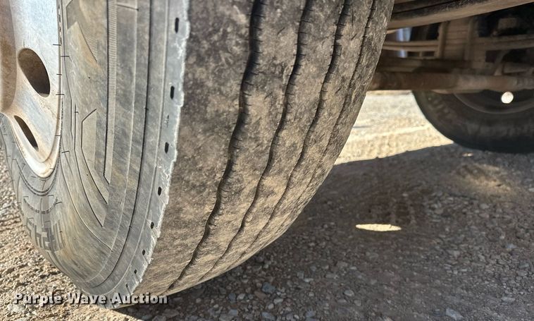 image for item EJ5322 1991 Kenworth W900 semi truck