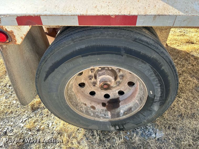 image for item EJ5323 2008 Construction Trailer Specialist BDT-40 bottom dump trailer