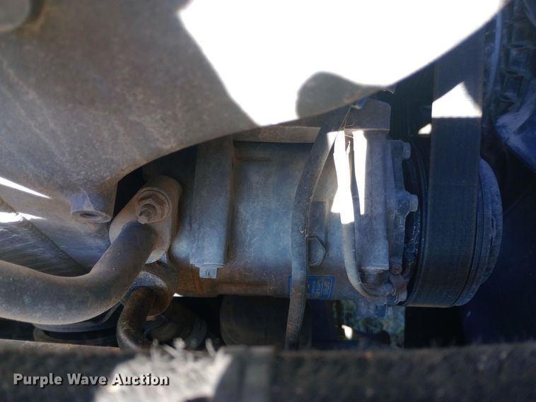 image for item EN8664 2011 International  Prostar Premium 6x4 semi truck