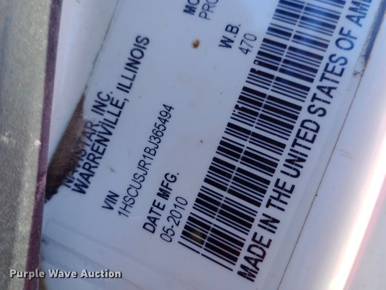 image for item EN8664 2011 International  Prostar Premium 6x4 semi truck