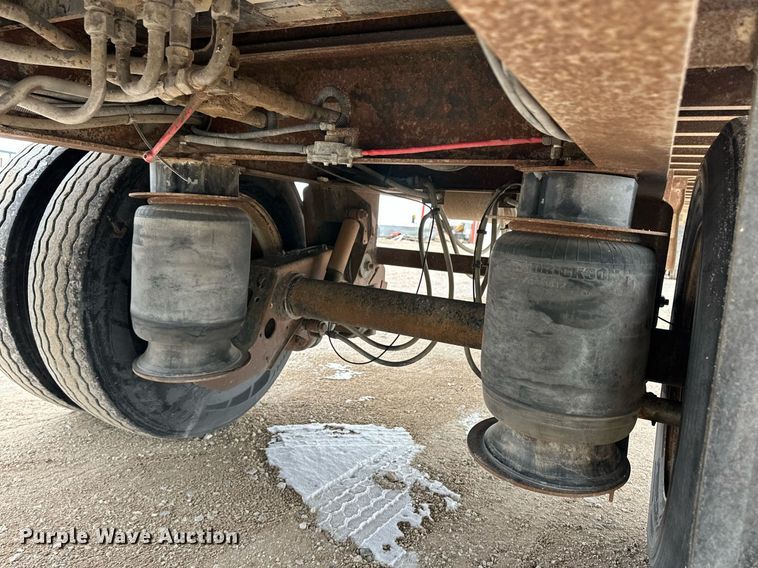 image for item ER8579 2012 Wilkens walking floor trailer