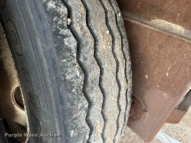 image for item ER8579 2012 Wilkens walking floor trailer