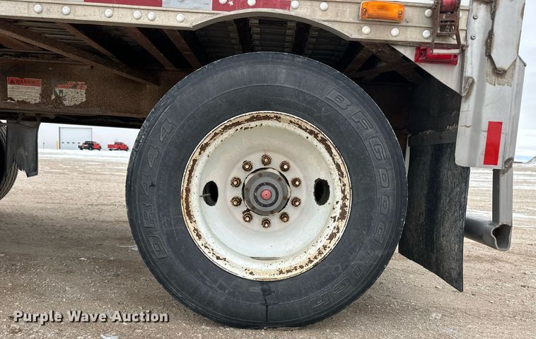 image for item ER8579 2012 Wilkens walking floor trailer