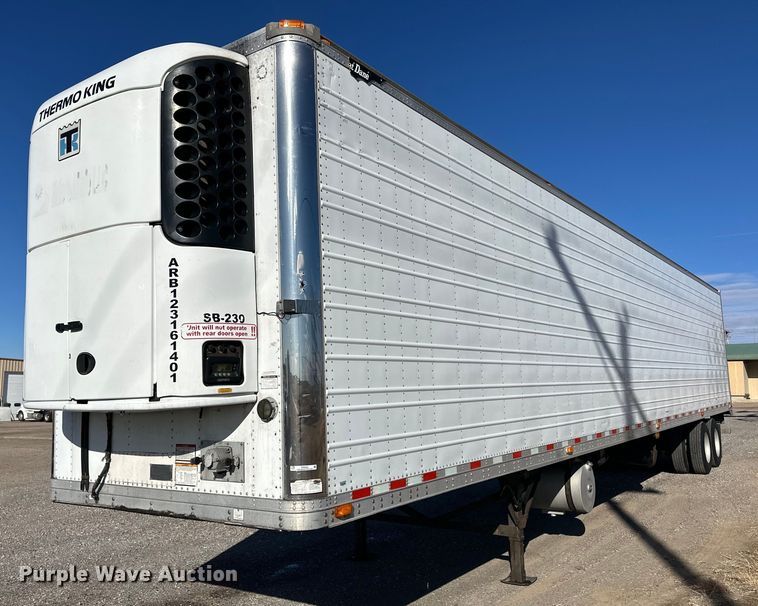 image for item ER8583 2013 Great Dane refrigerated van trailer