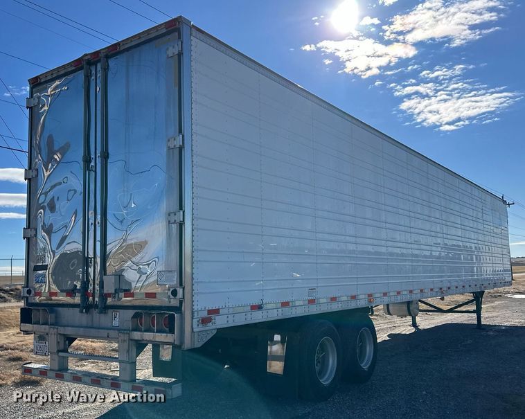 image for item ER8583 2013 Great Dane refrigerated van trailer