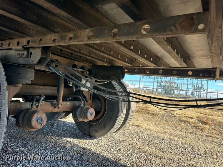 image for item ER8583 2013 Great Dane refrigerated van trailer