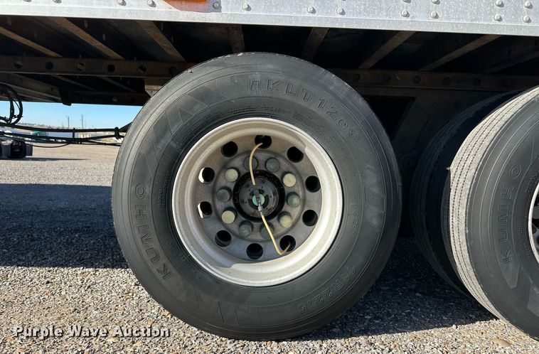 image for item ER8583 2013 Great Dane refrigerated van trailer