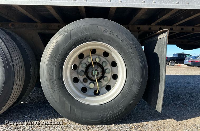 image for item ER8583 2013 Great Dane refrigerated van trailer