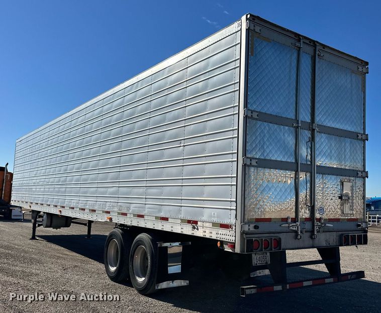 image for item ER8584 2007 Utility VS2RA refrigerated van trailer