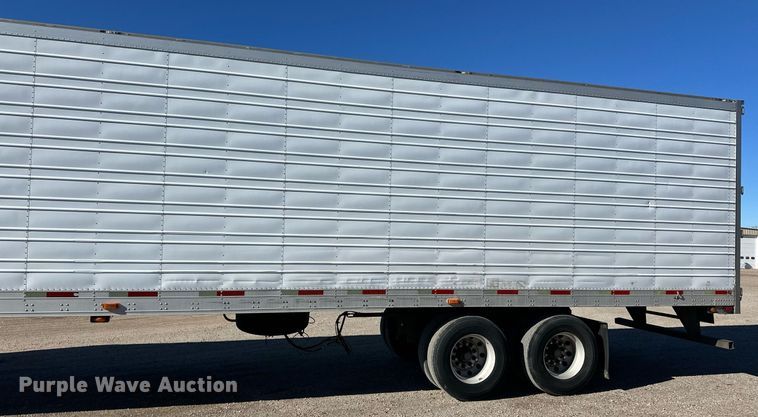 image for item ER8584 2007 Utility VS2RA refrigerated van trailer