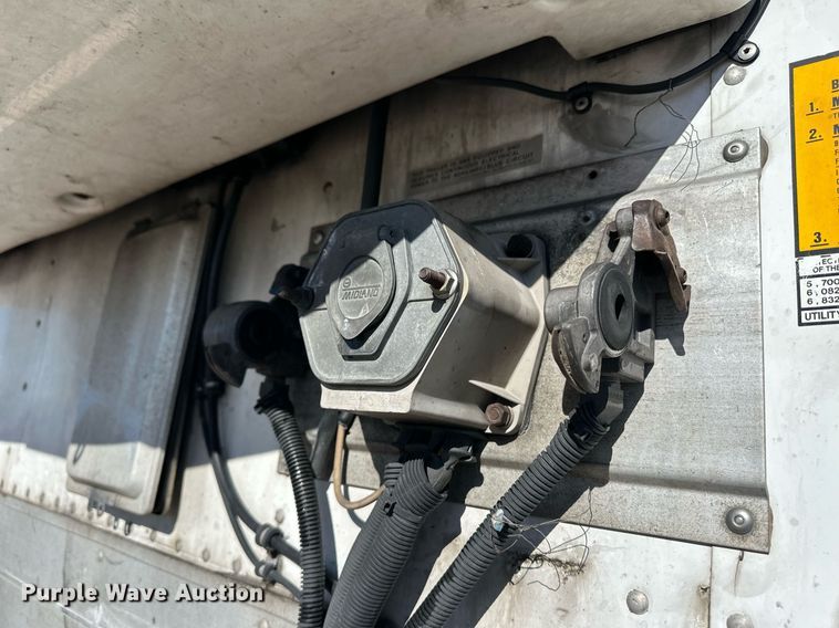 image for item ER8584 2007 Utility VS2RA refrigerated van trailer