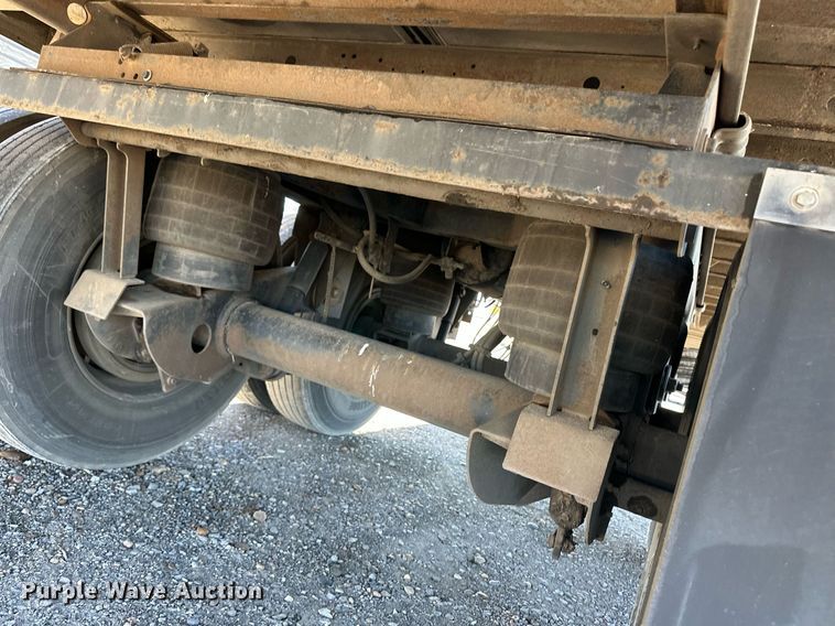 image for item ER8584 2007 Utility VS2RA refrigerated van trailer