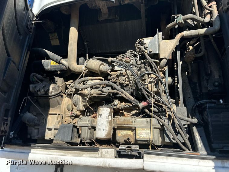 image for item ER8584 2007 Utility VS2RA refrigerated van trailer