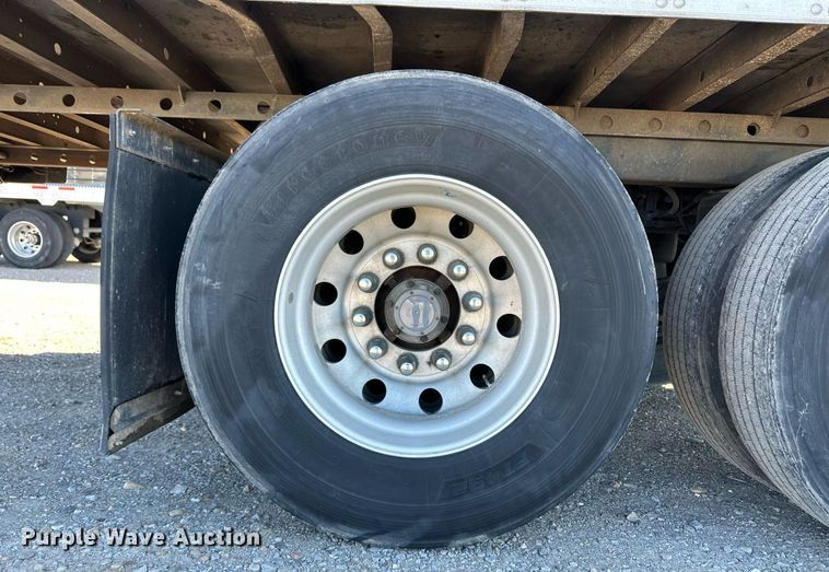 image for item ER8584 2007 Utility VS2RA refrigerated van trailer