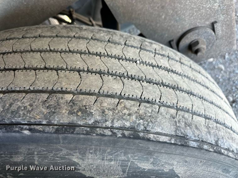 image for item ER8584 2007 Utility VS2RA refrigerated van trailer