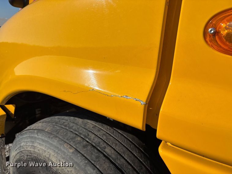 image for item OK9477 2016 Freightliner Cascadia 125 semi truck