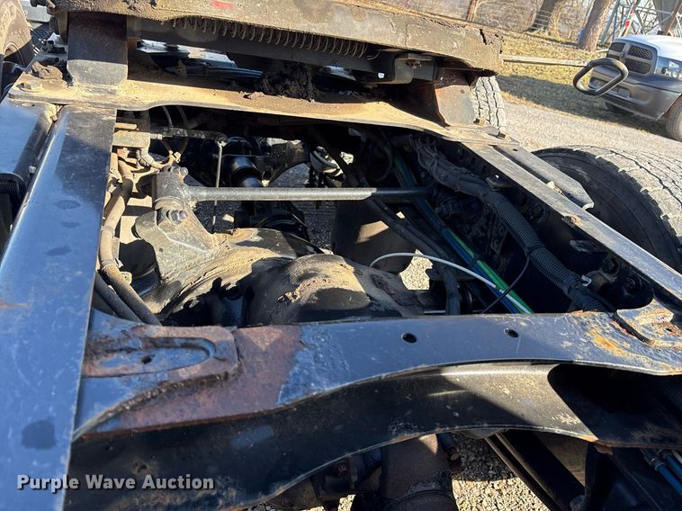 image for item OK9477 2016 Freightliner Cascadia 125 semi truck