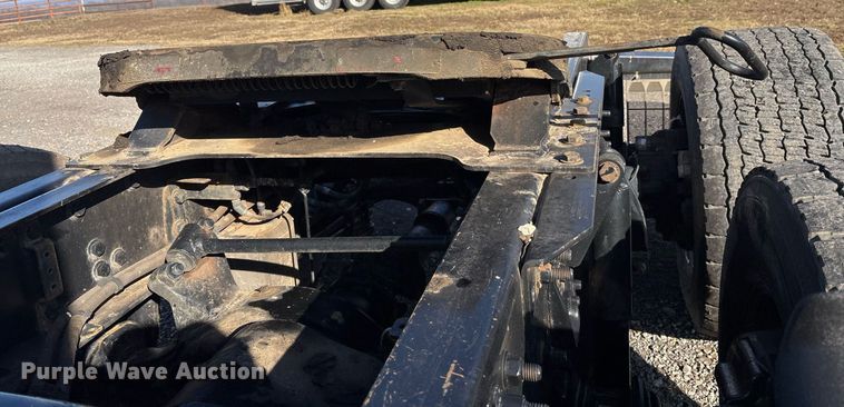 image for item OK9477 2016 Freightliner Cascadia 125 semi truck