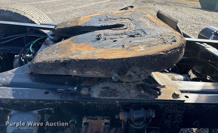 image for item OK9477 2016 Freightliner Cascadia 125 semi truck