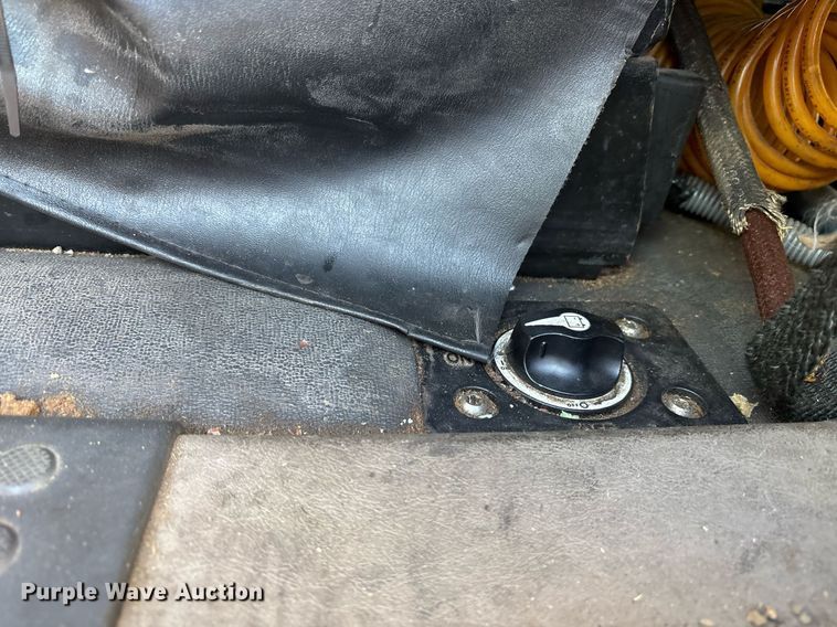 image for item OK9477 2016 Freightliner Cascadia 125 semi truck