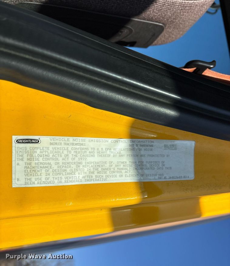 image for item OK9477 2016 Freightliner Cascadia 125 semi truck