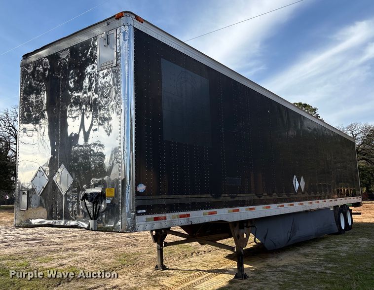 image for item OK9497 2004 Utility Trailers VS2DC dry van trailer