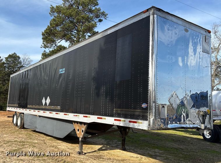 image for item OK9497 2004 Utility Trailers VS2DC dry van trailer