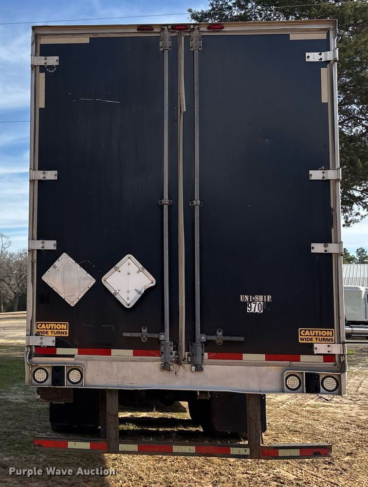 image for item OK9497 2004 Utility Trailers VS2DC dry van trailer