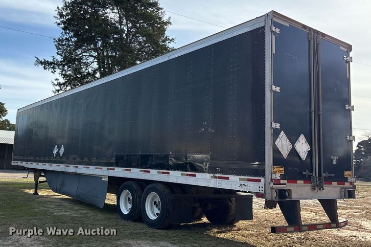 image for item OK9497 2004 Utility Trailers VS2DC dry van trailer